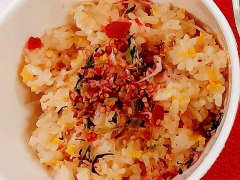 カリカリ梅とひじきの炊き込みご飯